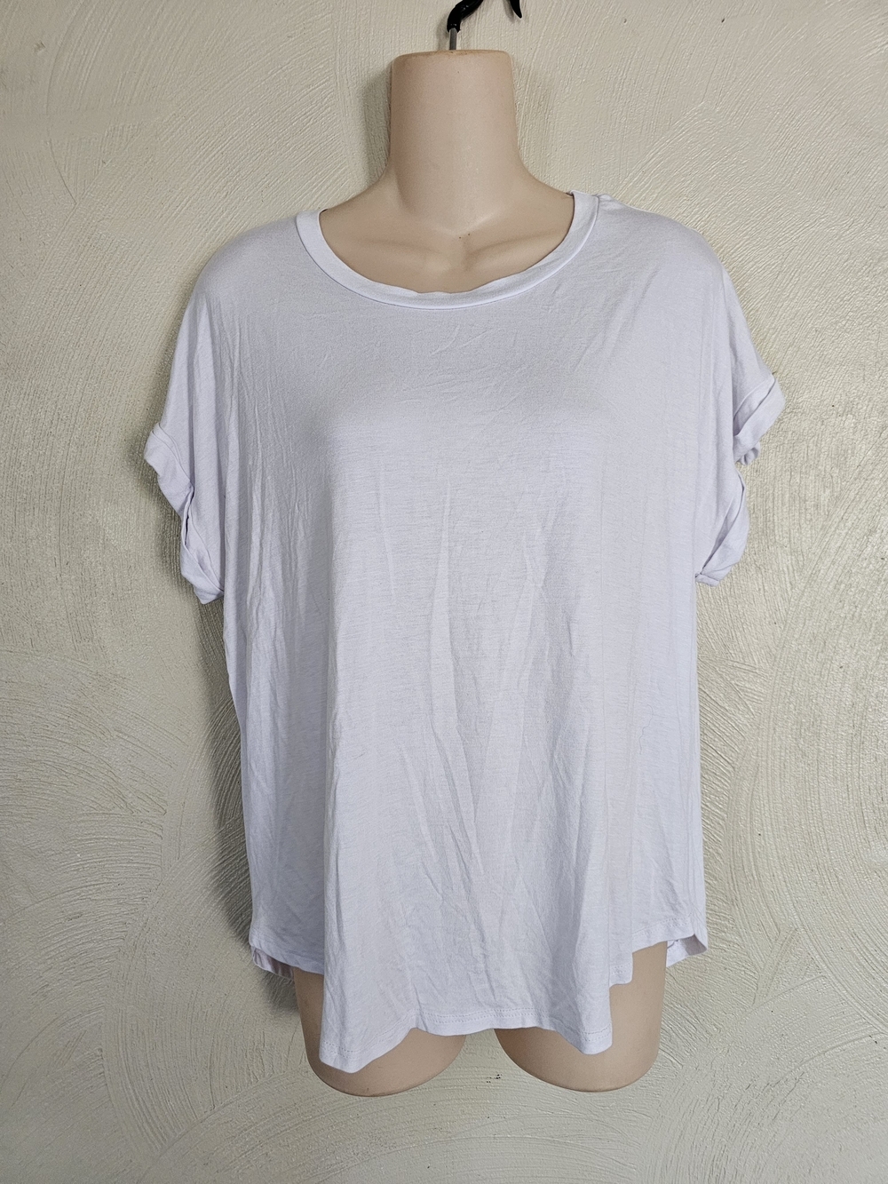 Rebel Society Classic White Crewneck Tee Size Womens Large NEW